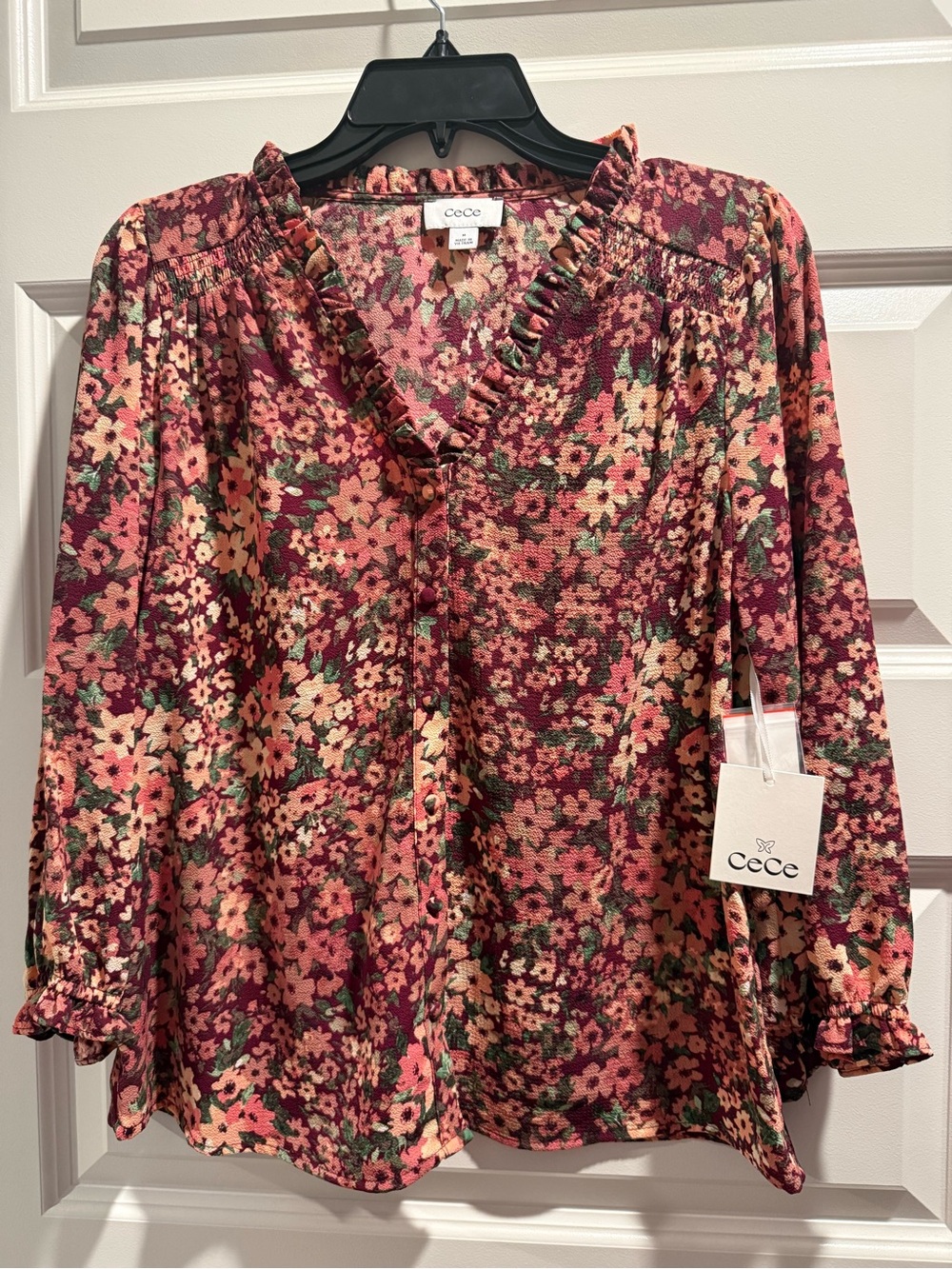Cece Floral V-Neck Long Sleeve Top Sz M NWT